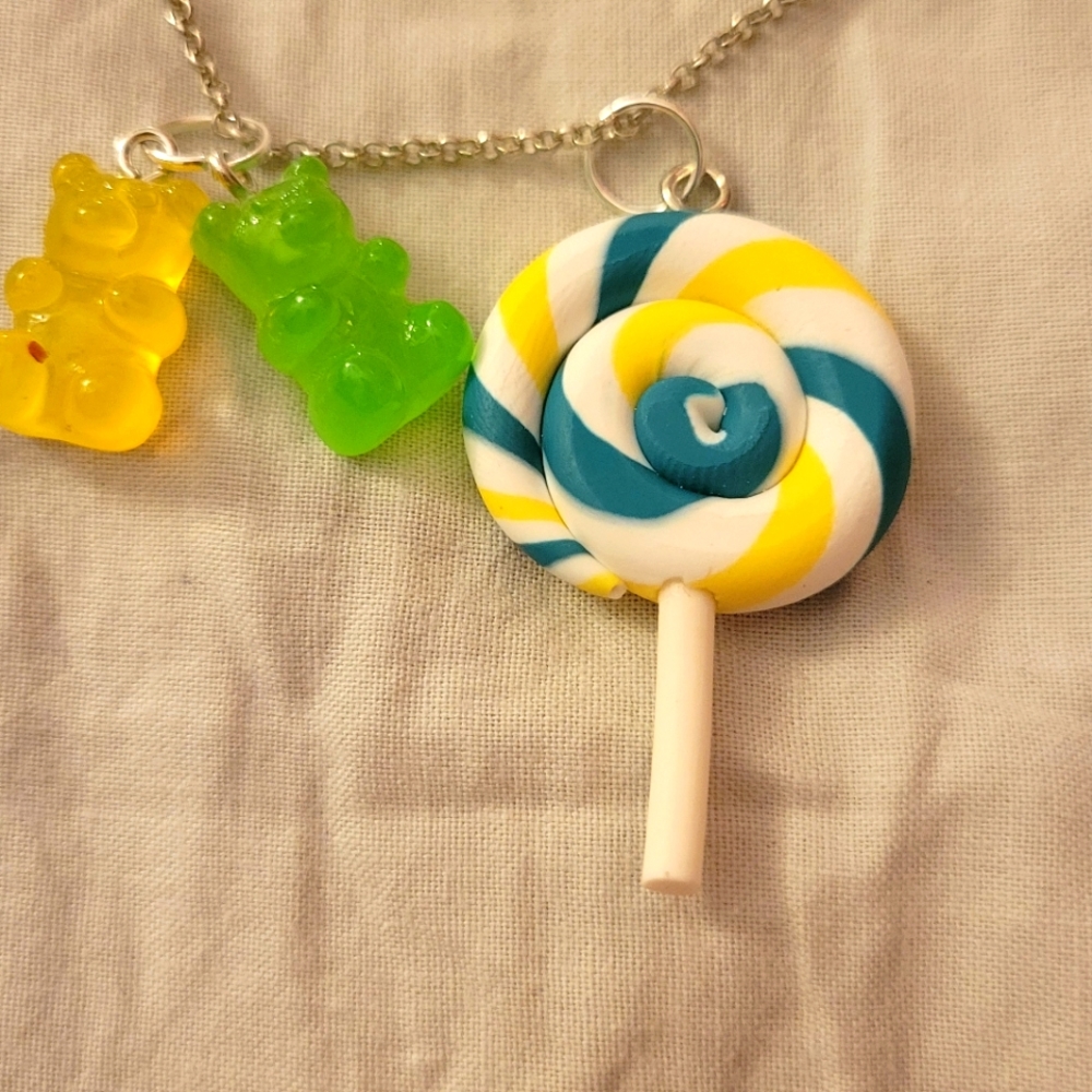 Candy necklace